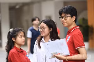 Thí sinh tham dự Kỳ thi tốt nghiệp trung học phổ thông năm 2025. (Ảnh minh họa: ĐẠI THẮNG)