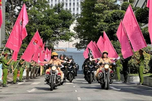 Các lực lượng Công an Thành phố Hồ Chí Minh trong một hoạt động ra quân trấn áp tội phạm.