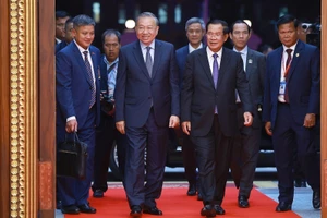 Quốc yến chào mừng Tổng Bí thư Tô Lâm và đoàn đại biểu cấp cao Việt Nam thăm cấp Nhà nước tới Vương quốc Campuchia. (Ảnh: Dương Giang/TTXVN)