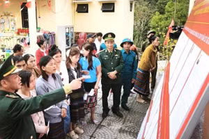 Bản Hôi Rấy, xã Trường Sơn, tỉnh Quảng Trị trước giờ bầu cử sớm. (Ảnh: HƯƠNG GIANG)