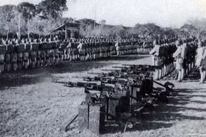 Quân đội Tưởng Giới Thạch đến Hải Phòng, năm 1945. (Ảnh tư liệu Bảo tàng Lịch sử quốc gia)