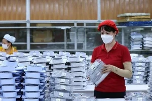 Sản phẩm may của Công ty may Thái An, Hải Phòng. (Ảnh: Tuấn Anh - TTXVN)