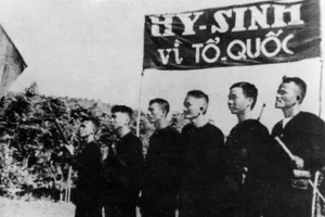 Đội du kích Ba Tơ thành lập ngày 14/3/1945 sau ngày khởi nghĩa Ba Tơ (Quảng Ngãi) nổ ra và giành thắng lợi (11/3/1945), thành lập chính quyền cách mạng của nhân dân, là lực lượng nòng cốt, trực tiếp tham gia chiến đấu trong tổng khởi nghĩa ở miền trung, góp phần vào thắng lợi Cách mạng Tháng Tám năm 1945. (Ảnh: Tư liệu TTXVN)