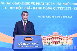 Thủ tướng Chính phủ Lê Minh Hưng phát biểu ý kiến chỉ đạo tại Phiên toàn thể. (Ảnh: TRẦN HẢI)