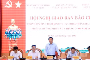 Đồng chí Trần Thanh Lâm điều hành hội nghị.