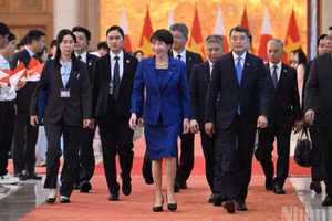 Thủ tướng Lê Minh Hưng và Thủ tướng Nhật Bản Takaichi Sanae.