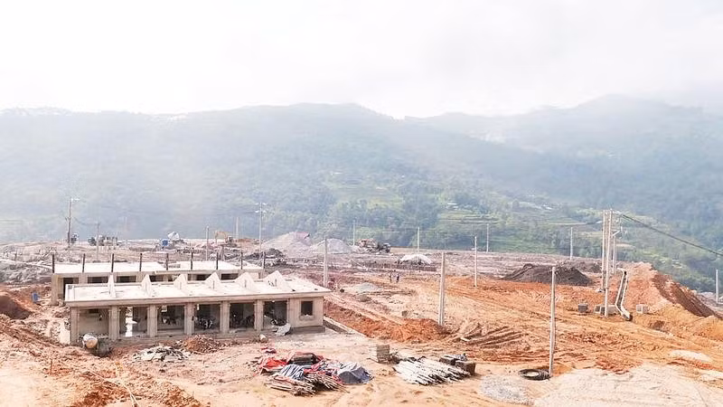 Chính quyền địa phương đã hoàn thành mặt bằng khu tái định cư Nàn Ma, xã Pà Vầy Sủ, đáp ứng nơi ở cho gần 80 hộ dân.