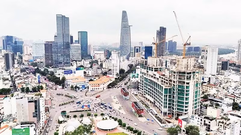 Ga Bến Thành, nhà ga trung tâm của tuyến metro Bến Thành-Suối Tiên.