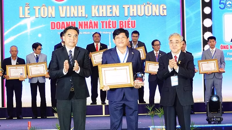 mr-nghia-huba-4.jpg
