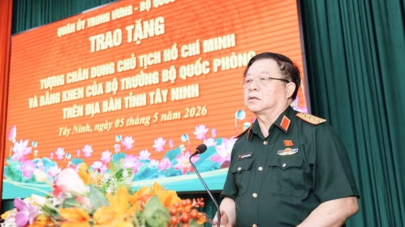 nghia-2.jpg