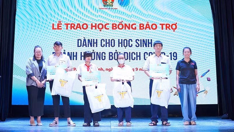 hoc-bong-5.jpg