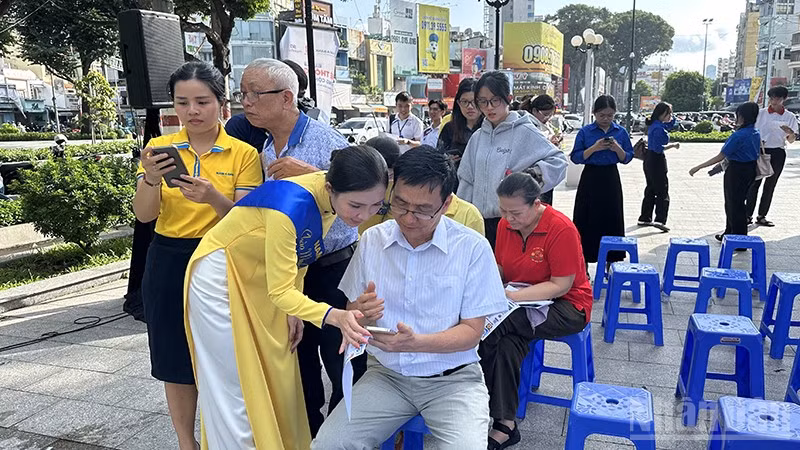 ndo_br_tinh-nguyen-vien-2.jpg
