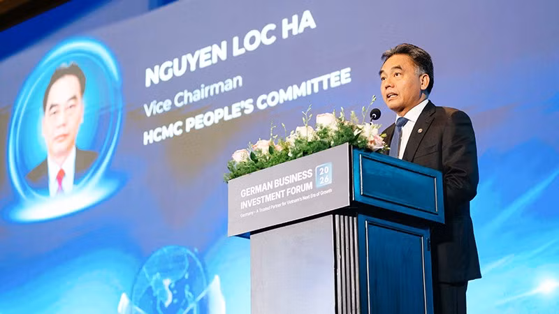 Phó Chủ tịch Thường trực Ủy ban nhân dân Thành phố Hồ Chí Minh Nguyễn Lộc Hà phát biểu tại diễn đàn. (Ảnh: Ban tổ chức)