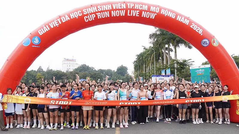 Đông đảo học sinh, sinh viên tham gia là Giải Việt dã học sinh, sinh viên thành phố mở rộng năm 2026 tại Ngày hội (Ảnh: CTV)