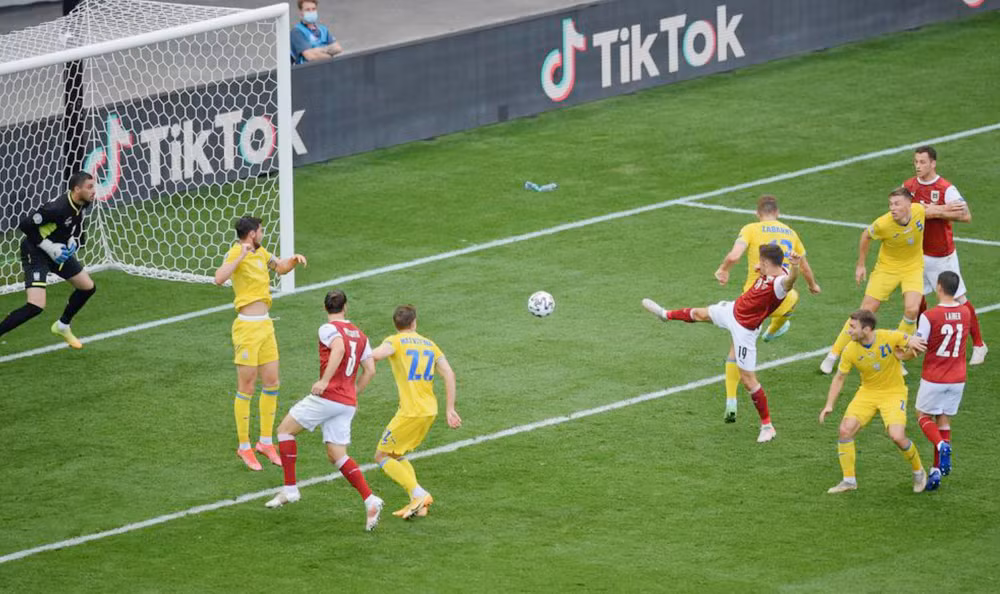 Đội tuyển Áo vượt mặt Ukraine để giành vé vào vòng 1/8 -0