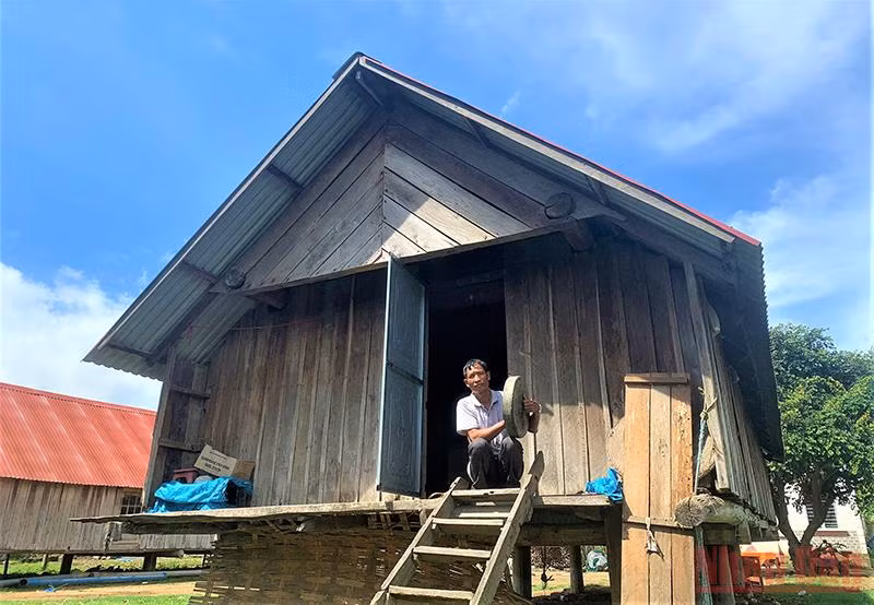 Thơ mộng hồ Lắk giữa đại ngàn Tây Nguyên -0