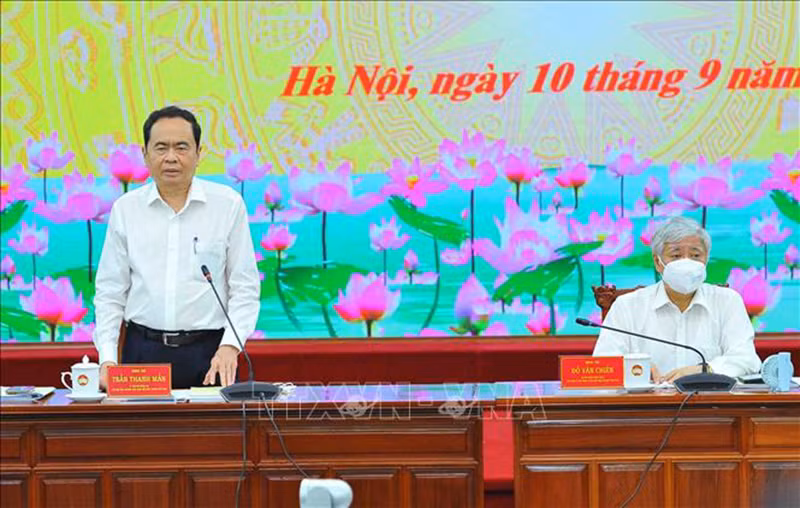 Phó Chủ tịch Thường trực Quốc hội Trần Thanh Mẫn phát biểu chỉ đạo tại buổi làm việc. (Ảnh: Minh Đức/TTXVN)