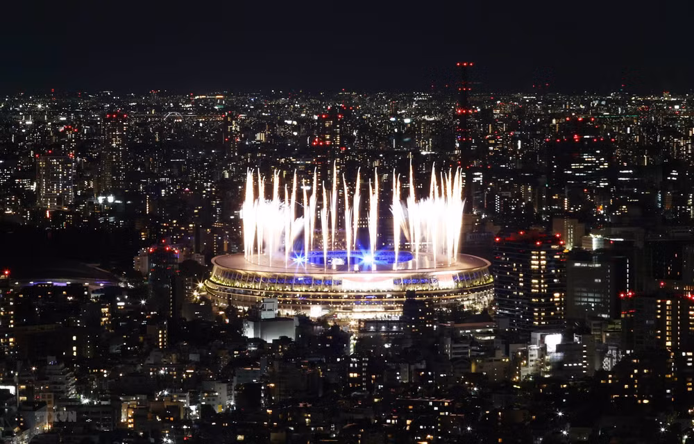 Những hình ảnh ấn tượng trong lễ bế mạc Olympic Tokyo 2020 -0