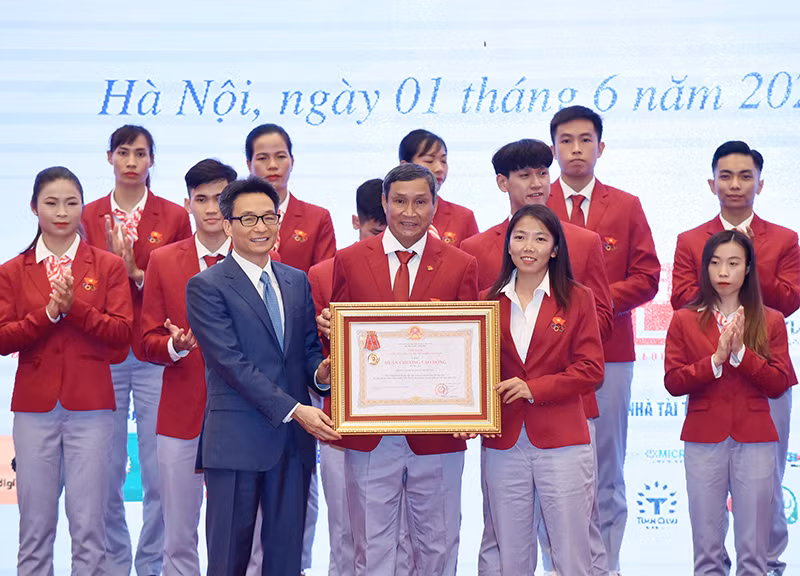 Tọa đàm trực tuyến: Nâng tầm bóng đá nữ Việt Nam -0