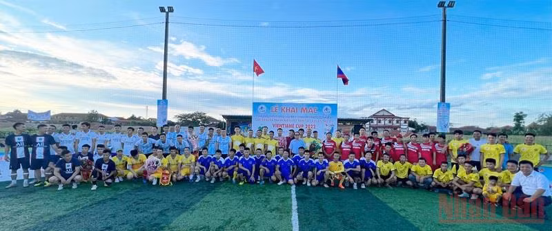 Khai mạc giải bóng đá thanh niên Việt Nam tại Lào lần thứ 8 -0