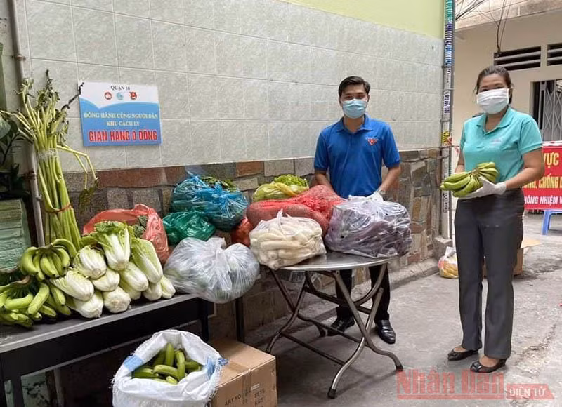 Những “chuyến xe yêu thương” hướng về thành phố mang tên Bác -0