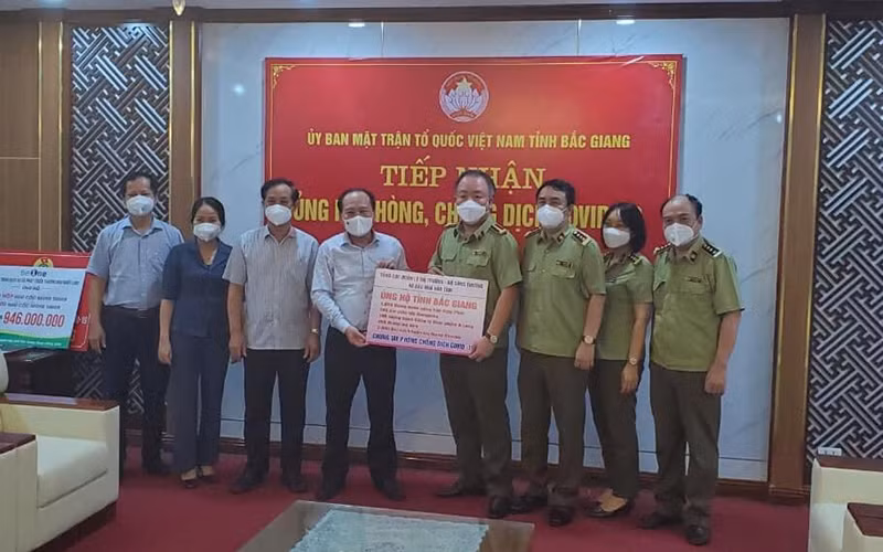 Lực lượng Quản lý thị trường triển khai chương trình tiêu thụ 3.000 tấn vải thiều Bắc Giang -0