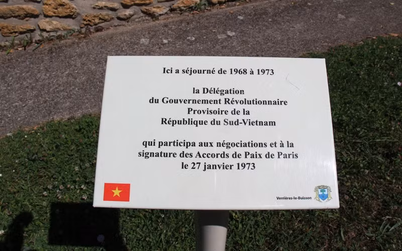 paris3-1656405649581.jpg