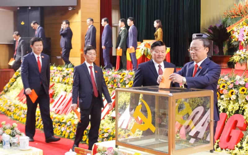 Đại hội đại biểu Đảng bộ tỉnh Hưng Yên lần thứ 19 kết thúc thành công -0
