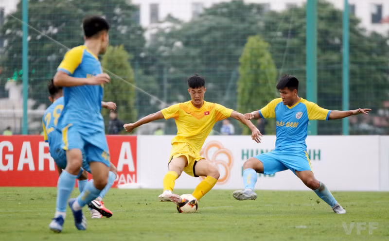 ĐT U18 Việt Nam hòa CLB Hải Nam Vĩnh Phúc trong đợt hội quân lần thứ hai -0