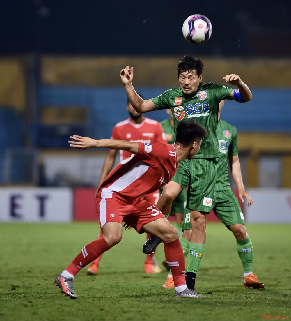 Viettel áp đảo Sài Gòn, Bình Dương thắng Than Quảng Ninh tối thiểu -0