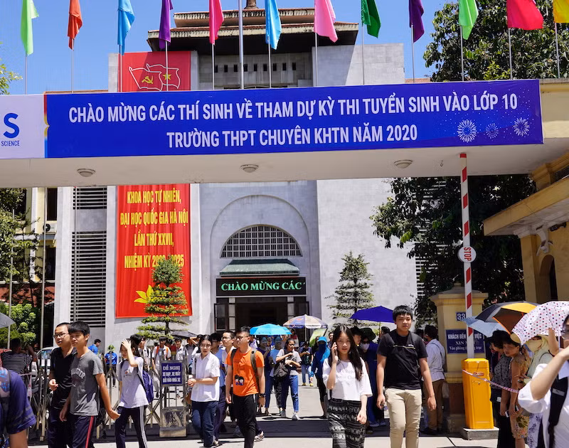 Lịch thi vào lớp 10 các trường chuyên sau điều chỉnh