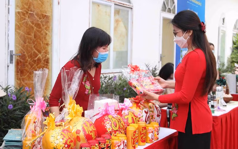 Rộn ràng “Hội Xuân yêu thương” -0