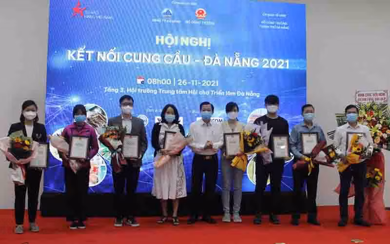 Hơn 100 doanh nghiệp tham gia kết nối cung cầu -0