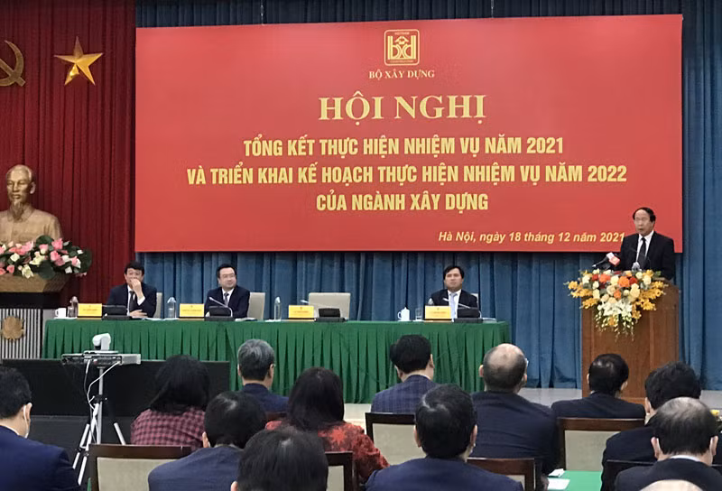 Phó Thủ tướng Lê Văn Thành phát biểu ý kiến tại hội nghị.