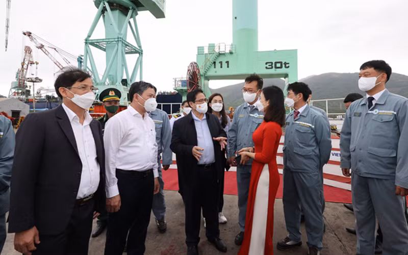 Thủ tướng Phạm Minh Chính khảo sát các dự án, công trình lớn, trọng điểm tại Khánh Hòa -0