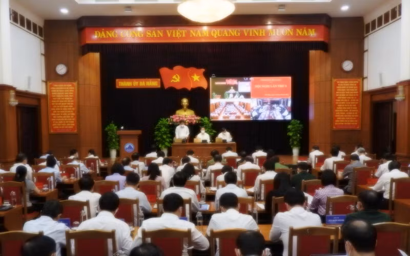 Xây dựng “Kế hoạch phục hồi kinh tế - xã hội trong điều kiện thích ứng, an toàn, linh hoạt với dịch Covid-19” -0