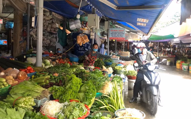 Nghia_Tan_1_Rau_xanh_doi_dao_tai-1626682871406.jpg