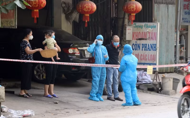 Ngày 9-5, tại tổ 15, phường Đồng Tiến, TP Hòa Bình đã có bốn ca dương tính với SARS-CoV-2.