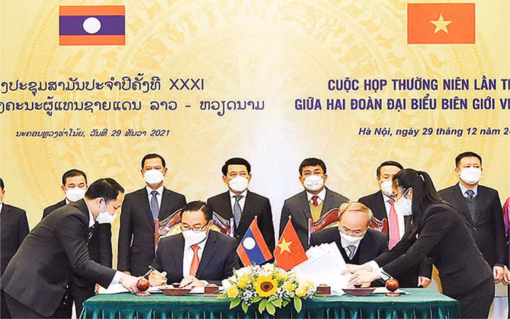 Cuộc họp thường niên lần thứ 31 giữa hai Đoàn đại biểu biên giới Việt Nam-Lào.