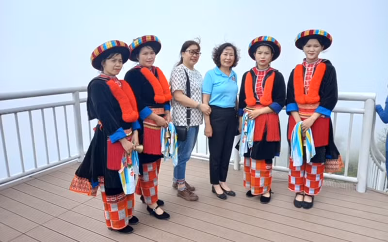 Khánh thành điểm ngắm cảnh trên đỉnh Phja Oắc và điểm du lịch cộng đồng Hoài Khao -0