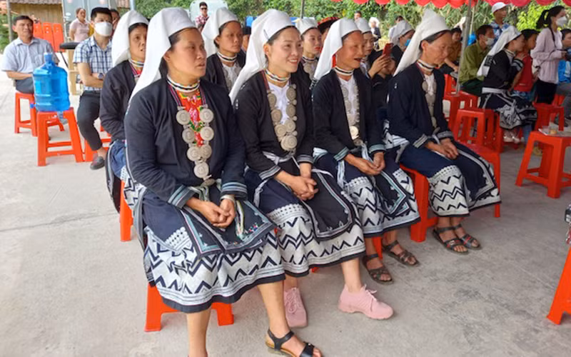 Khánh thành điểm ngắm cảnh trên đỉnh Phja Oắc và điểm du lịch cộng đồng Hoài Khao -0