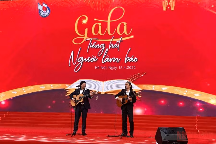 Ấn tượng Gala Tiếng hát&nbsp;người làm báo -0