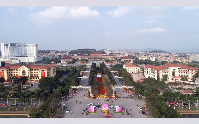 Một góc trung tâm TP Bắc Ninh. Ảnh: KHẮC THỤY