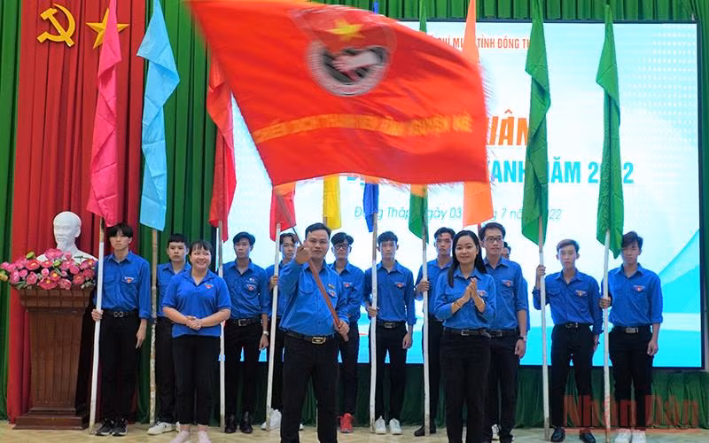 Tuổi trẻ Đồng Tháp ra quân Chiến dịch Mùa hè xanh năm 2022.