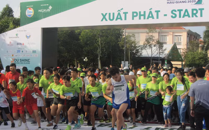 Xuất phát cự ly 5km