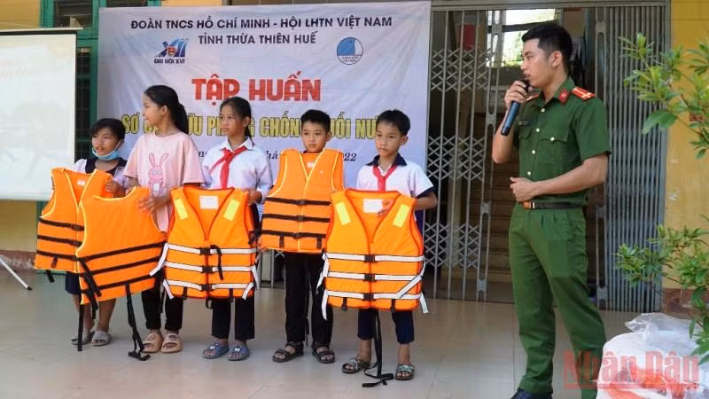 Nhiều hoạt động tình nguyện hè của tuổi trẻ Thừa Thiên Huế -0