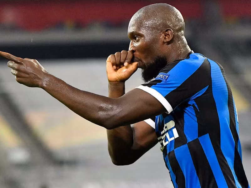 Lukaku đã ghi 31 bàn thắng mùa này, bao gồm bốn bàn ở Europa League. 