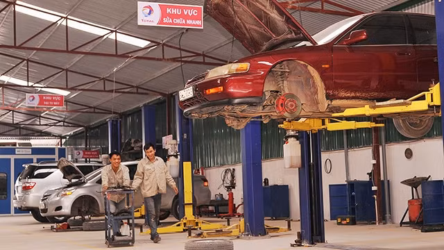 Doanh nghiệp tư nhân thường thiếu năng lực xuất khẩu, khó kết nối được chuỗi giá trị toàn cầu. Ảnh: LAM ANH