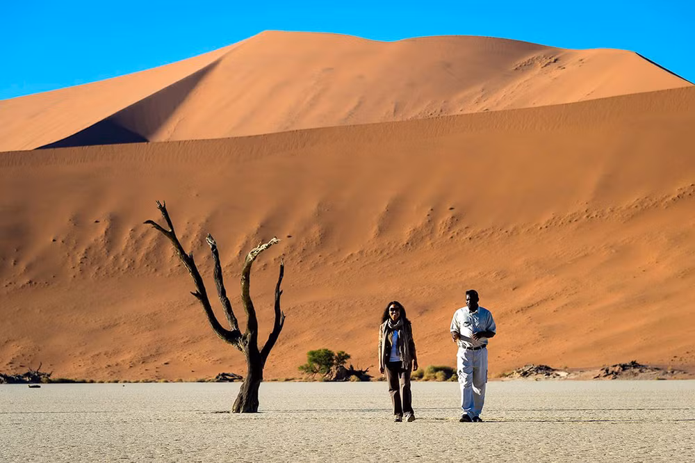 Khách quốc tế có thể trở lại sa mạc ngoạn mục Namibia từ 1-9 -0