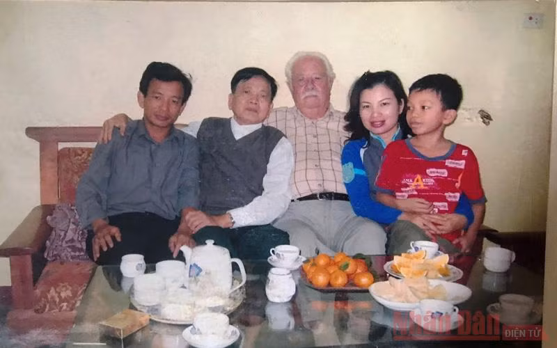 “Anh Lập là một con người quá hiếm” -0